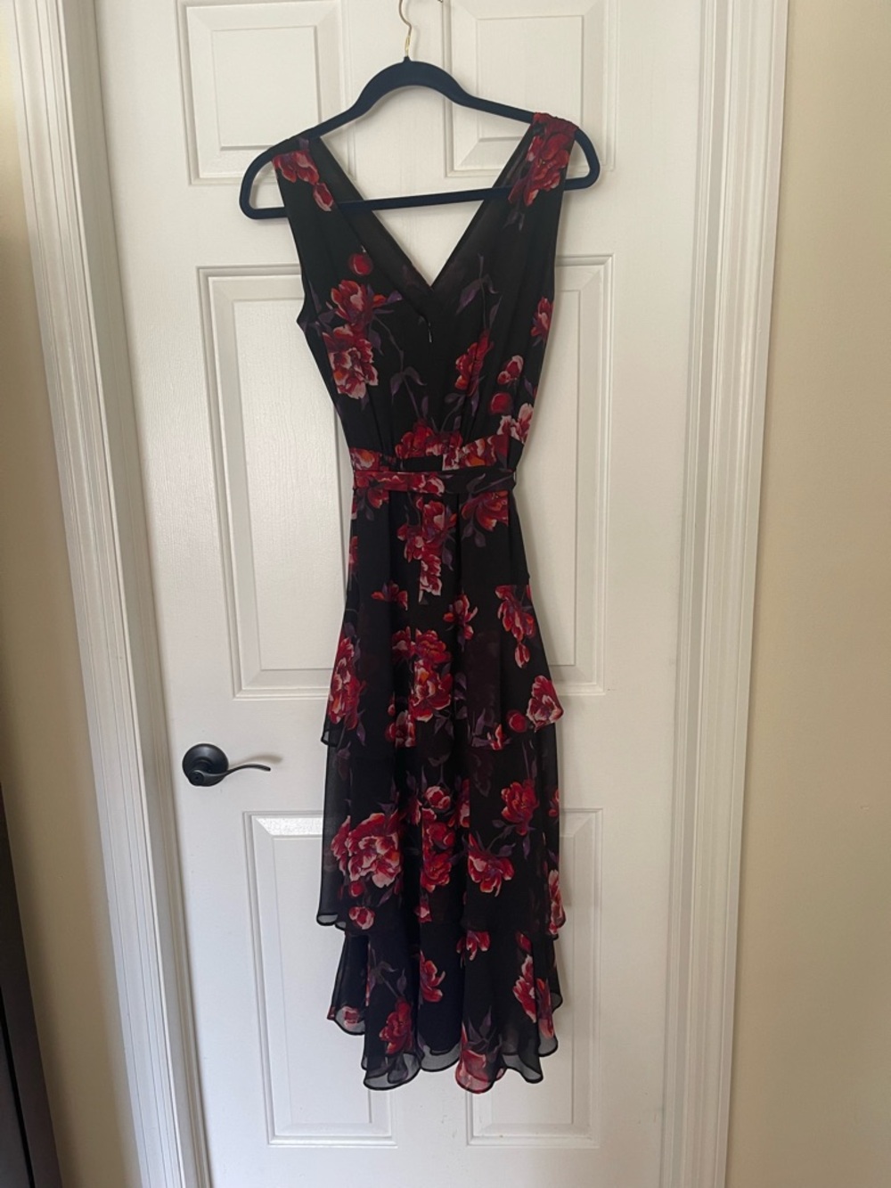 White House Black Market Floral Tiered Dress